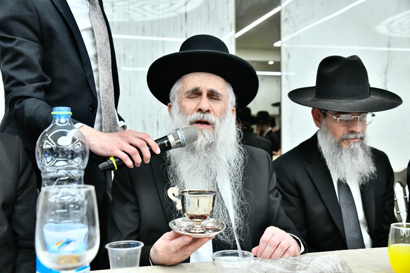 שמחת נישואי נכד הגאון רבי בצלאל פנחסי