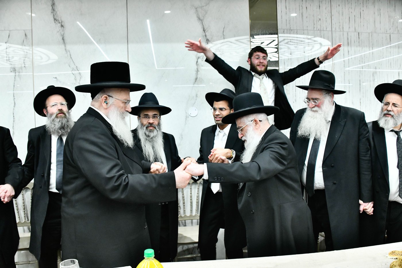 שמחת נישואי נכד הגאון רבי בצלאל פנחסי