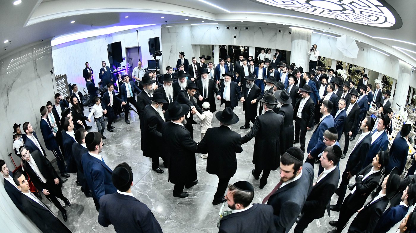 שמחת נישואי נכד הגאון רבי בצלאל פנחסי