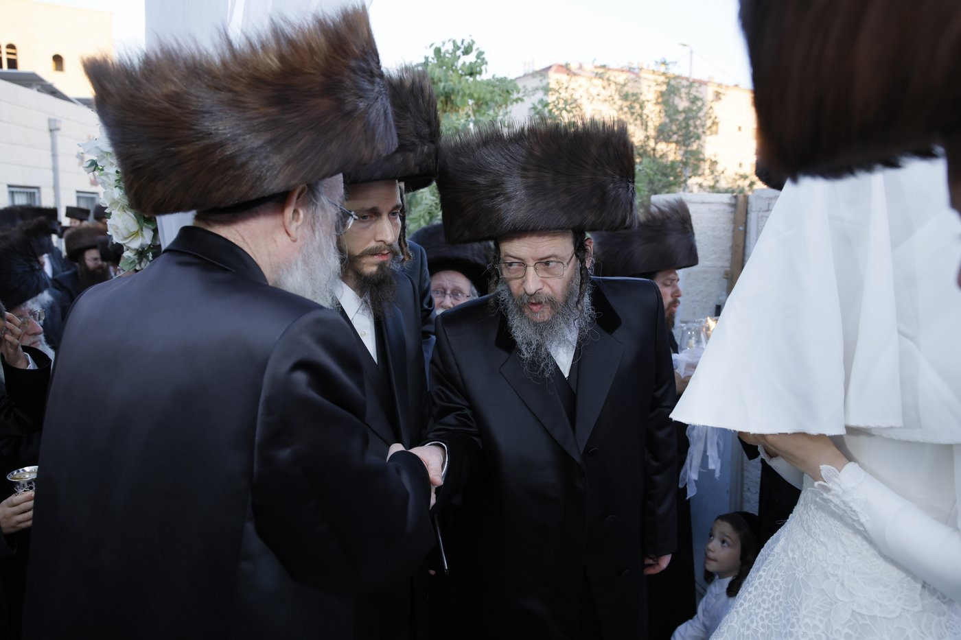 שמחת נישואי בן גאב"ד זוועהיל