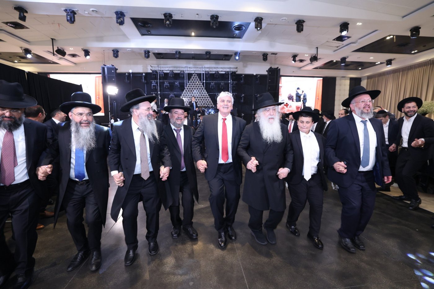 בר מצווה לבנו של אבי אמסלם 