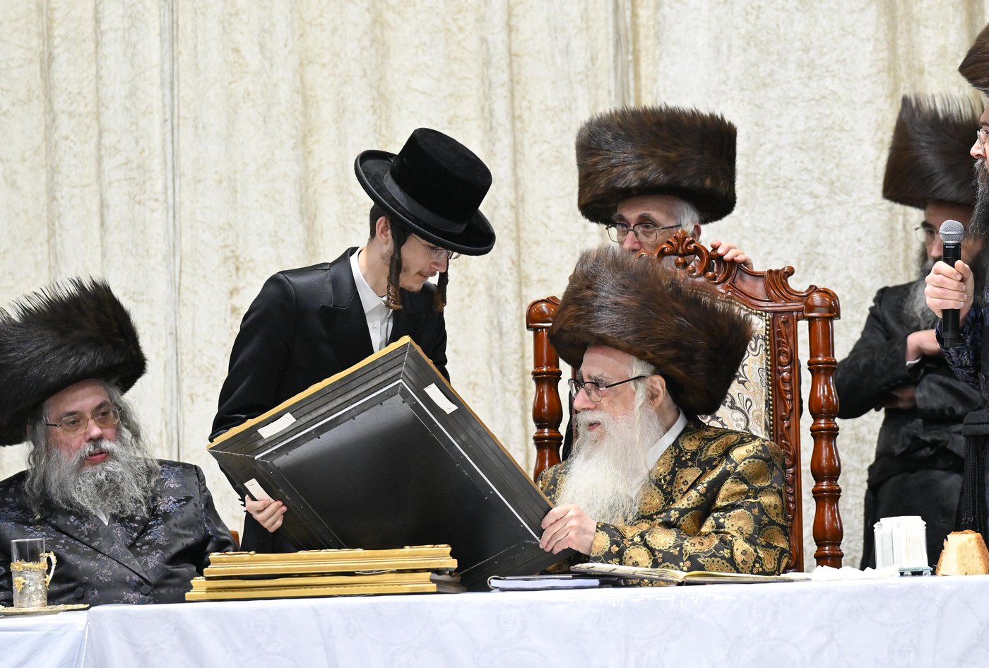 הילולא קדישא בצאנז