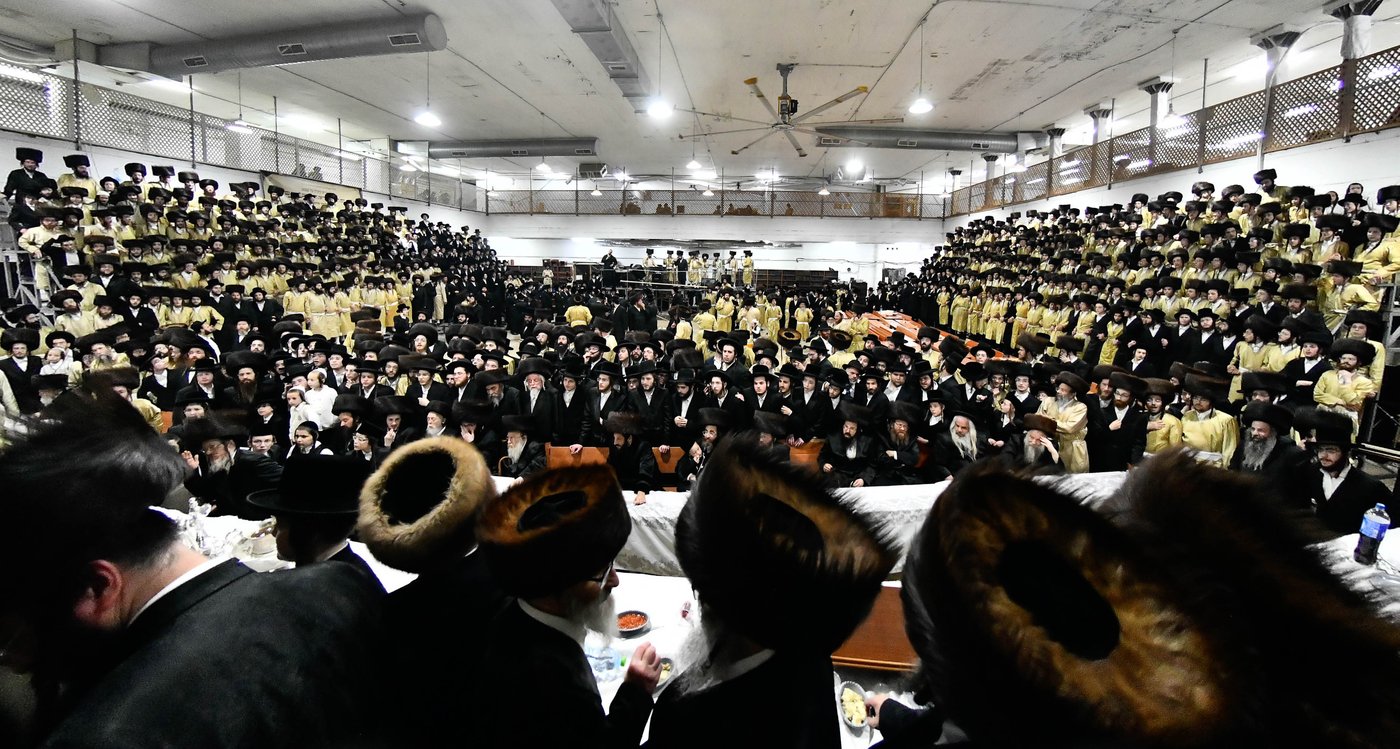 שמחת בית תולדות אברהם יצחק - ספינקא מונסי - זידטשוב ב"ב