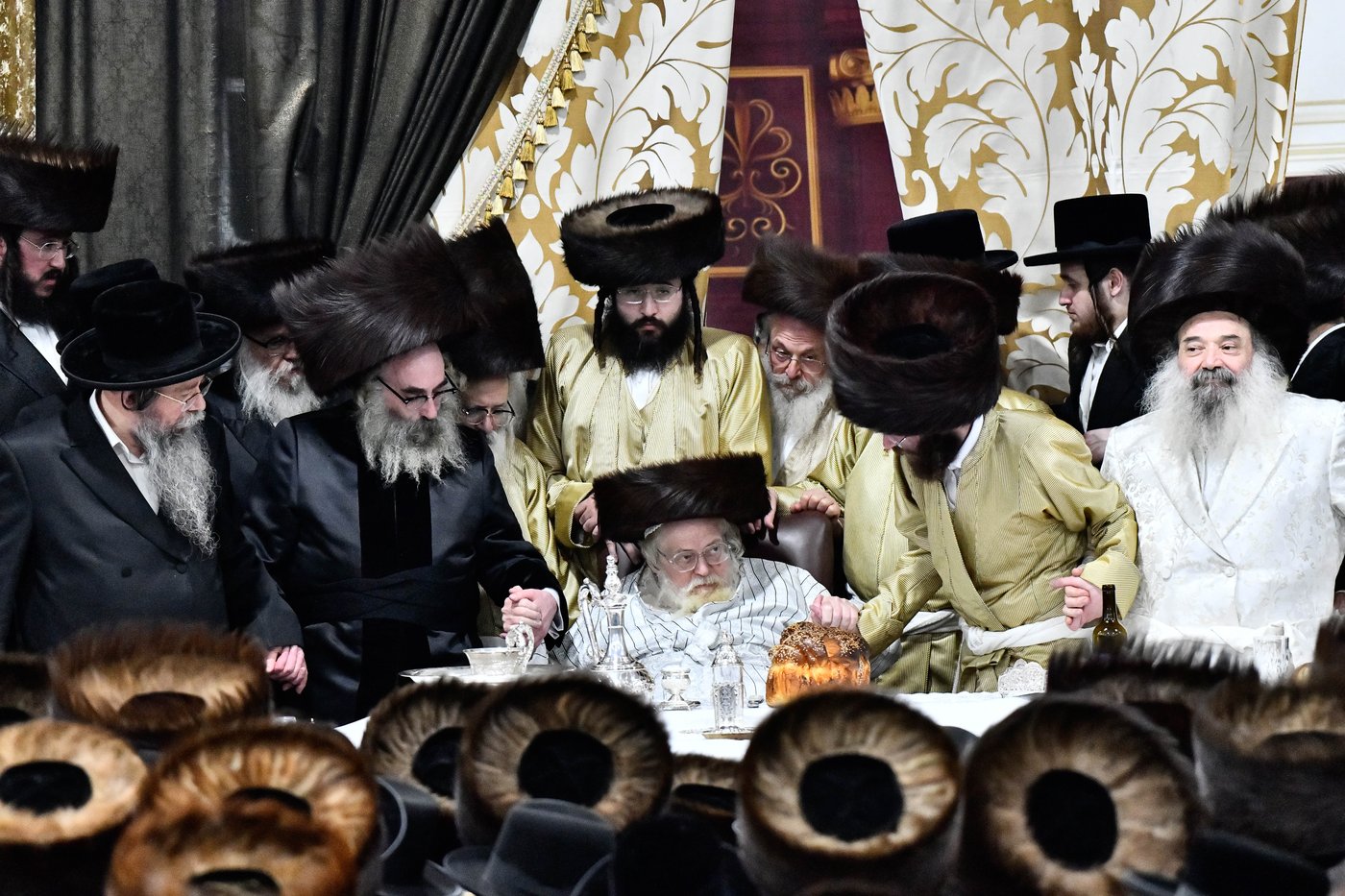 שמחת בית תולדות אברהם יצחק - ספינקא מונסי - זידטשוב ב"ב