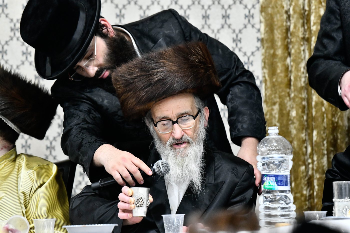 הרה"צ רבי זאב ארנסטר