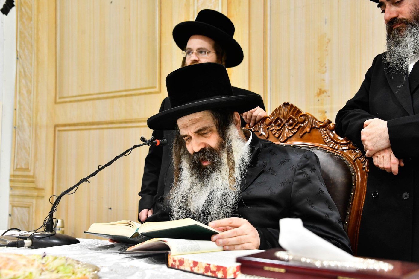 הילולא קדישא בזוטשקא