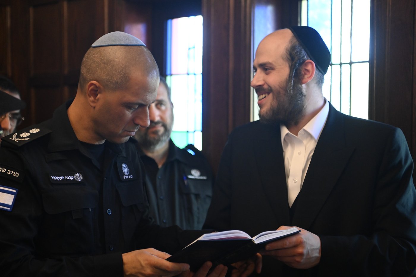 קצינים בכירים משירות בתי הסוהר בביקור בכפר חב"ד