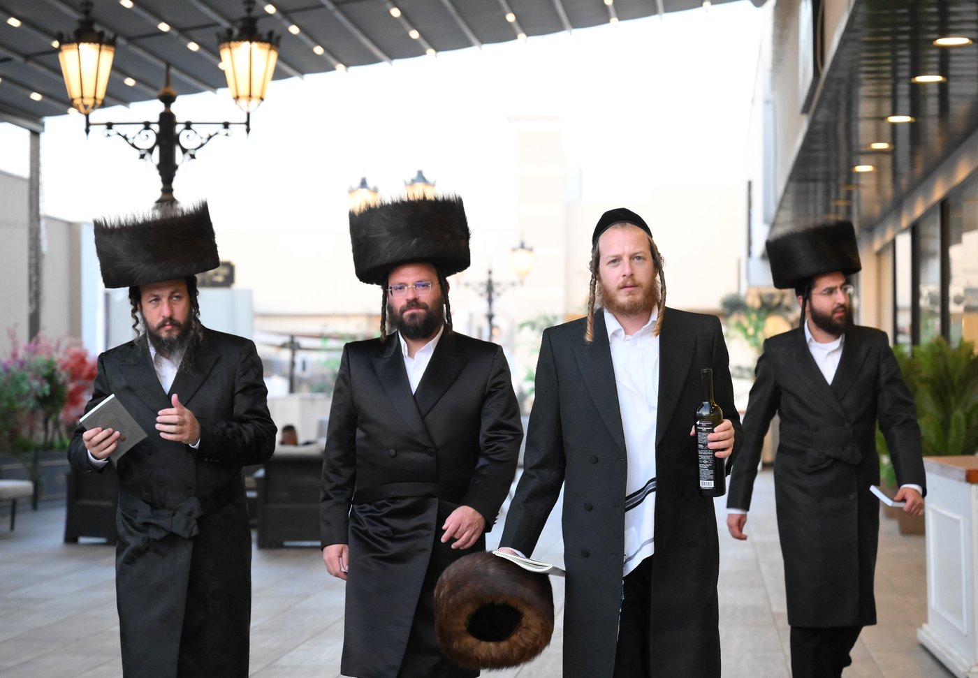 שבת התאחדות הגזלנים הקדושים