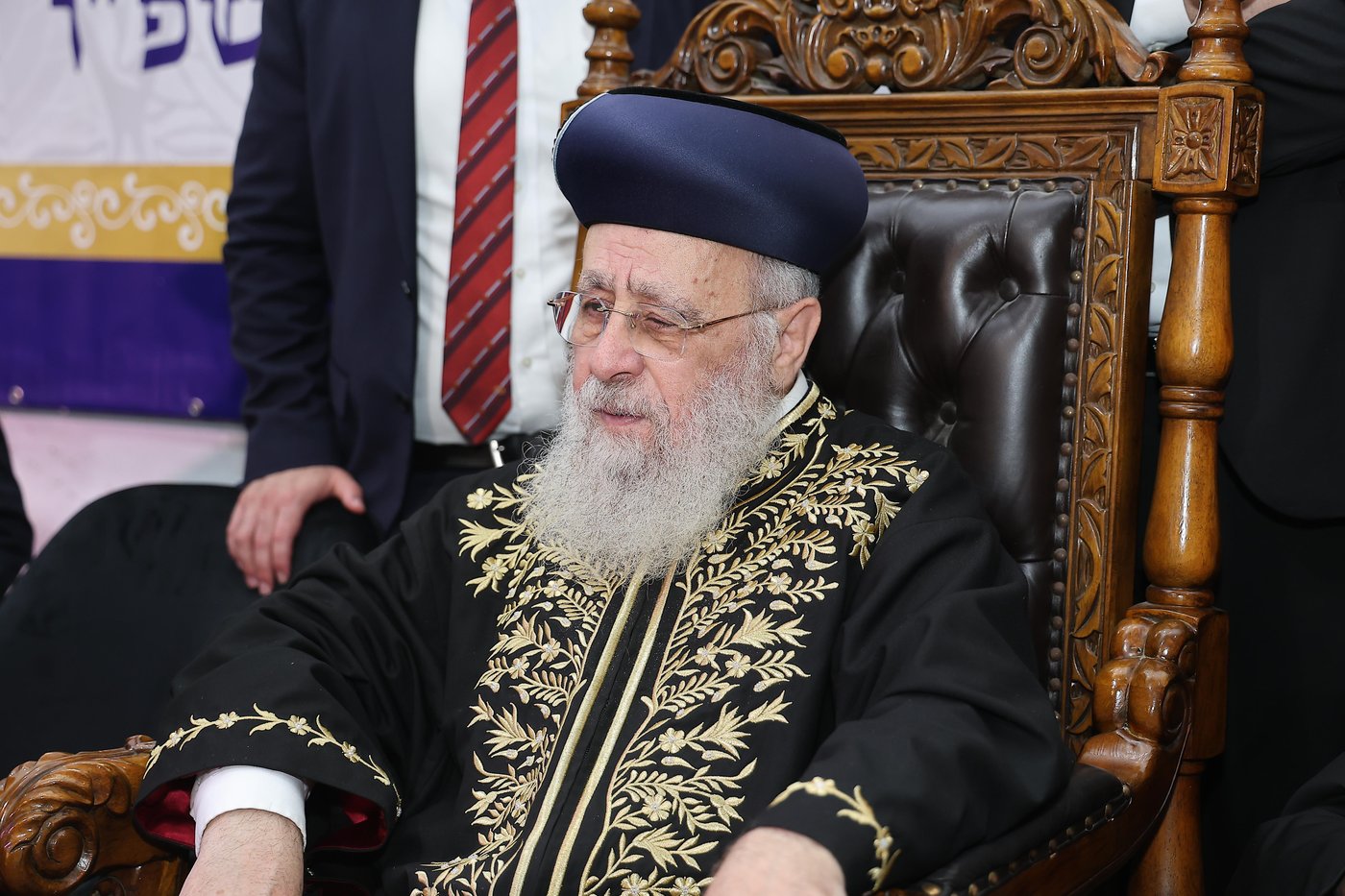 הראשל"צ הגר"י יוסף בביקור בשכונת הסופרים