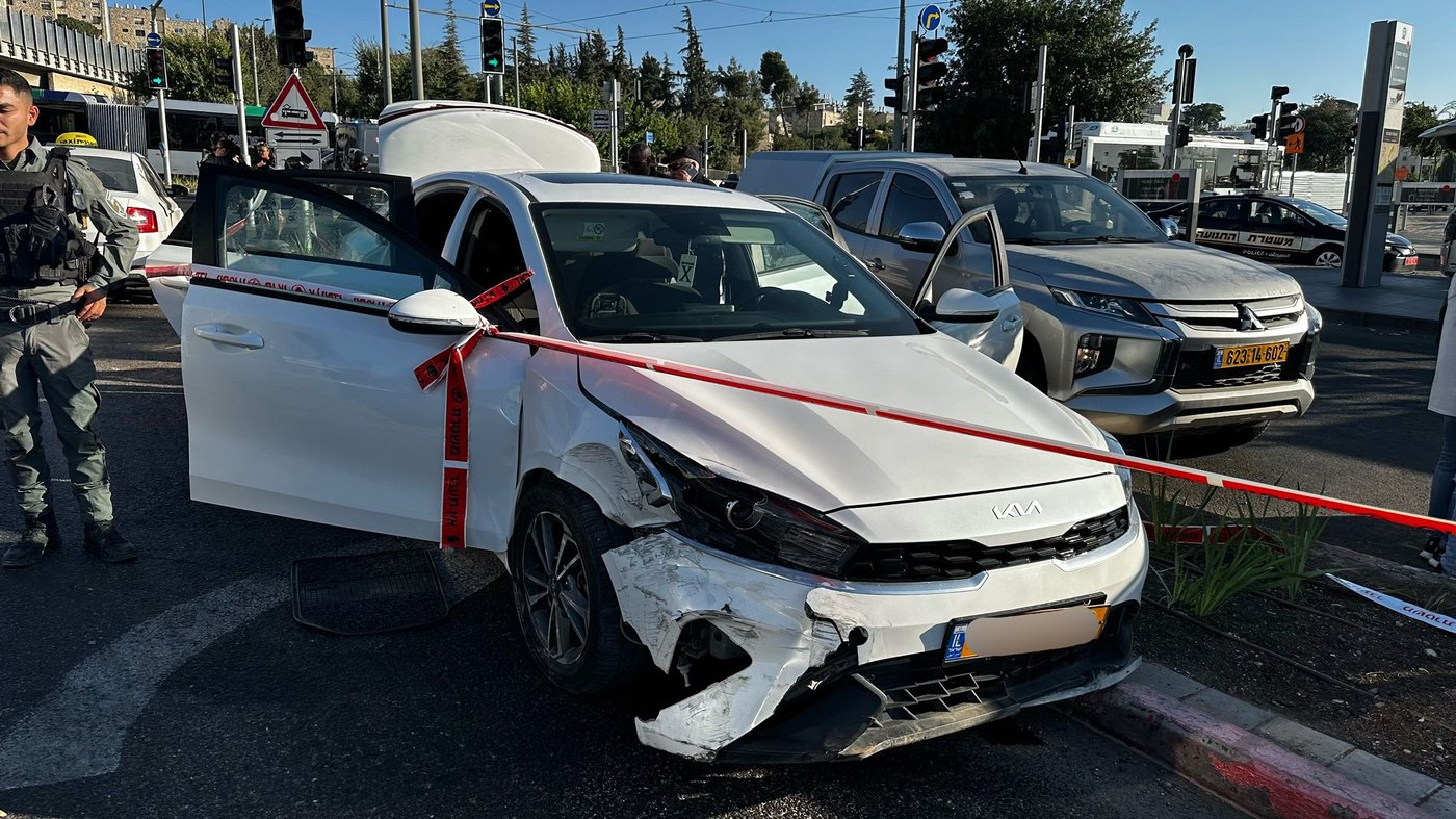 תיעוד מהפריצה במקום 