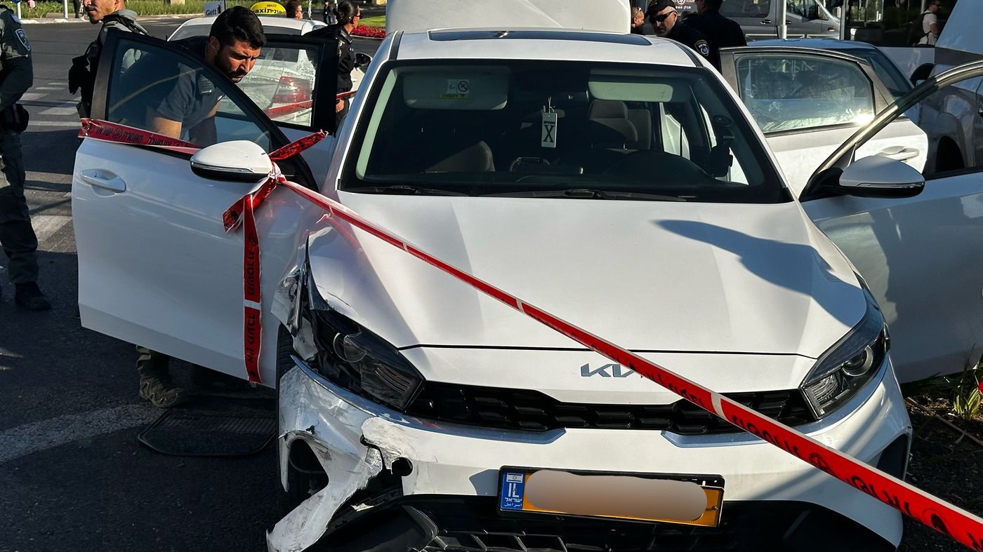 תיעוד מהפריצה במקום 