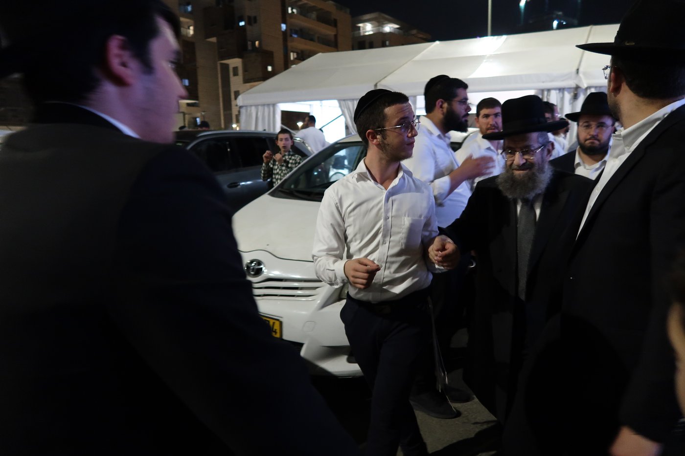 הראשל"צ הגר"י יוסף בביקור בשכונת הסופרים