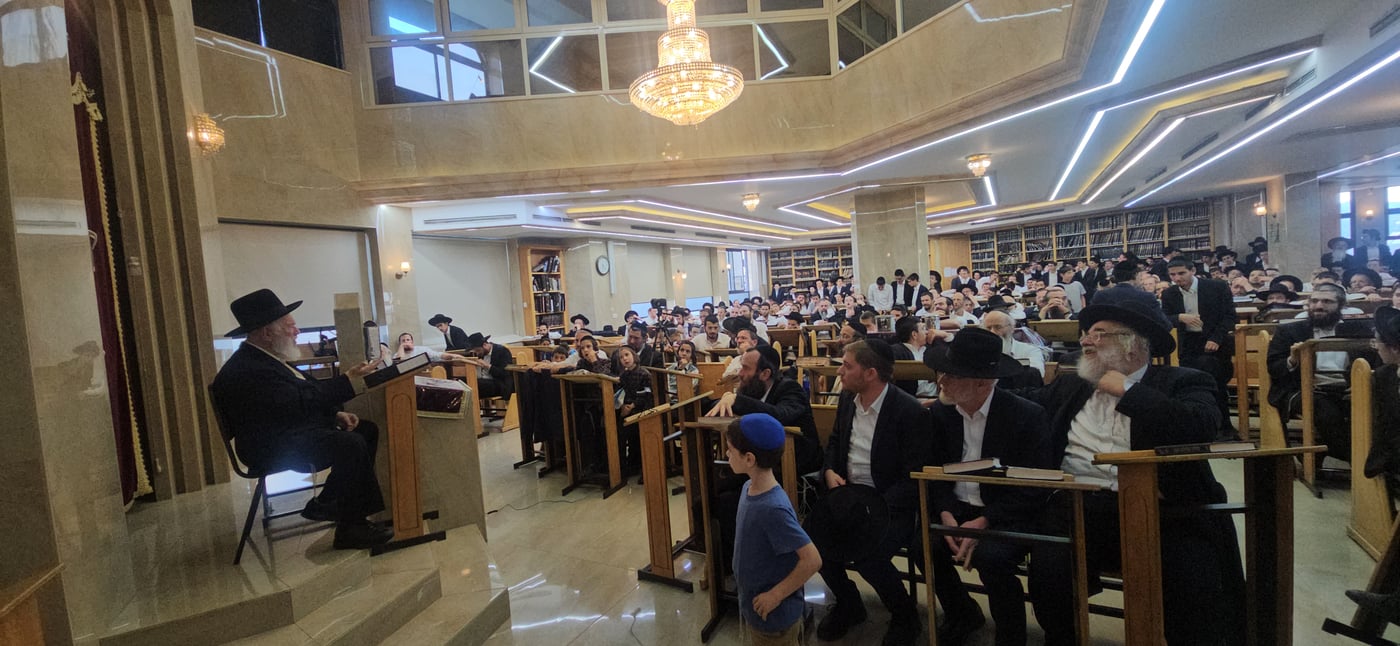 הילולת הגרי"ש אלישיב זצוק"ל אצל חתנו הגר"י זילברשטיין 