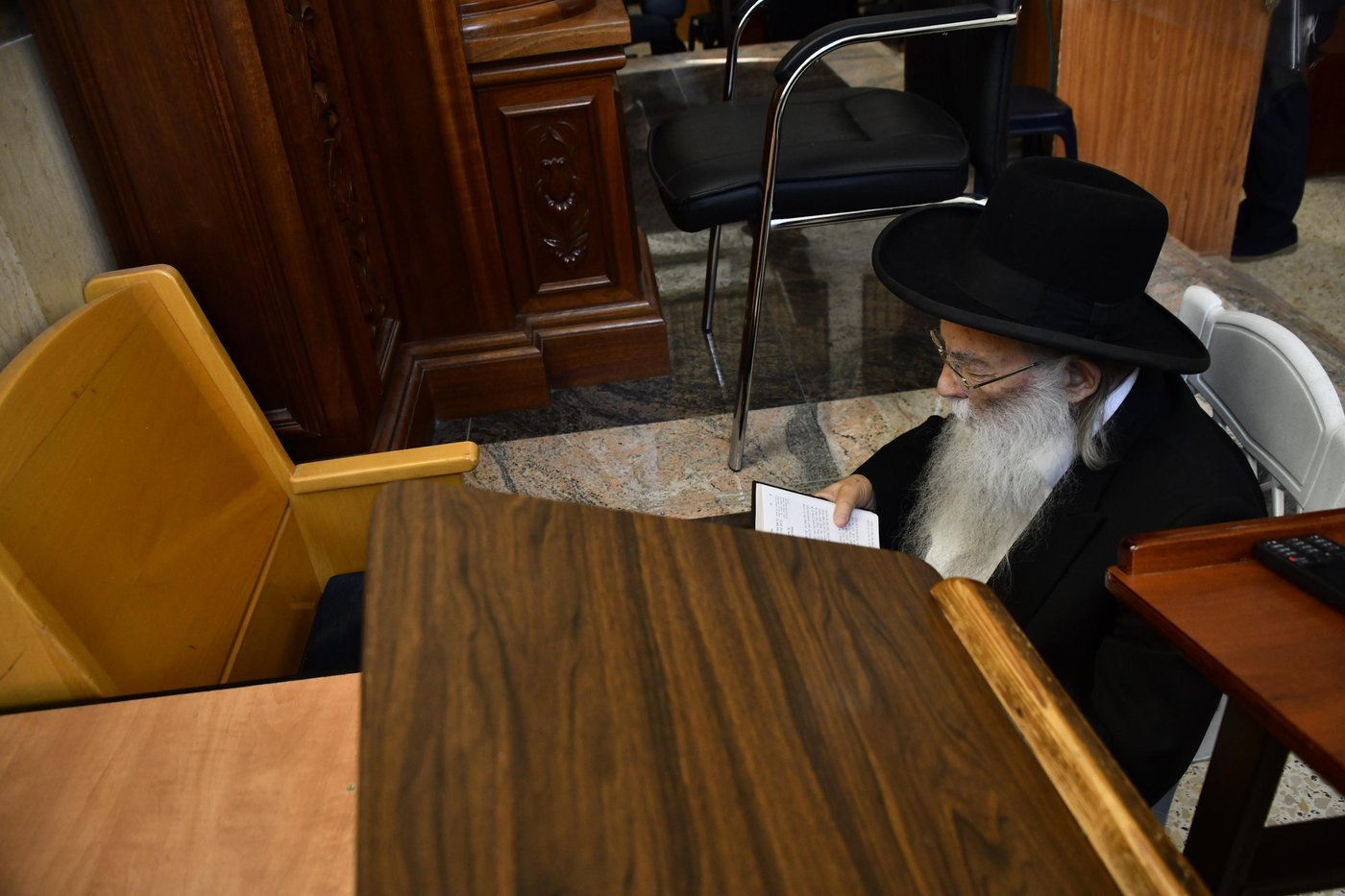 תשעה באב אצל הגאון רבי צבי רוטנברג