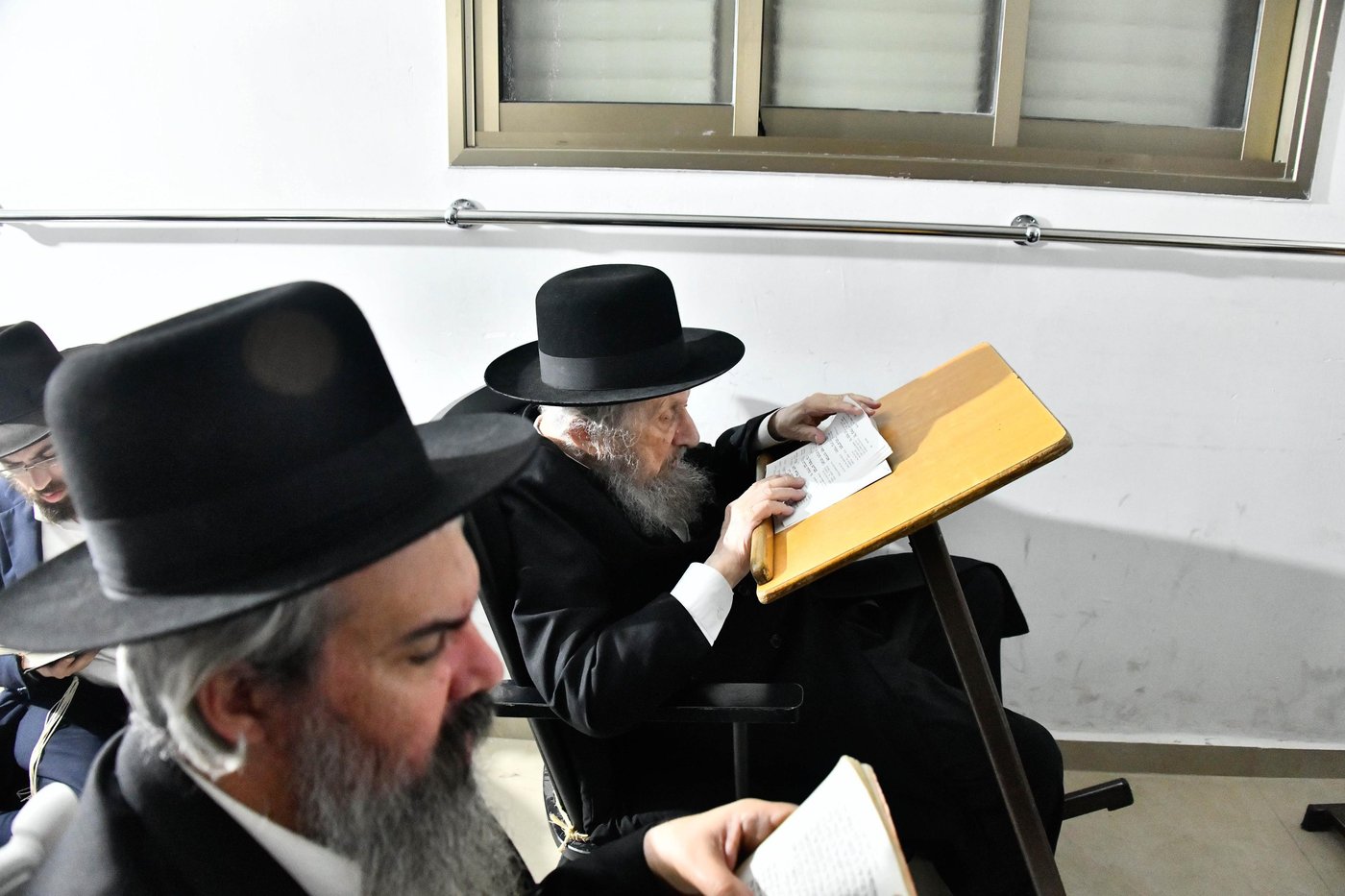 ליל תשעה באב אצל הגר"ד לנדו