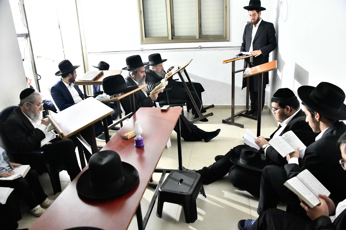 ליל תשעה באב אצל הגר"ד לנדו