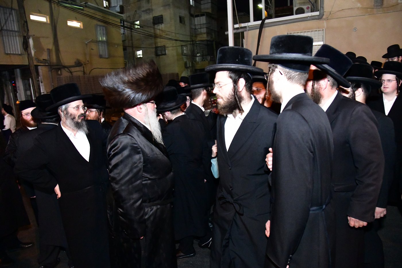 תשעה באב בחצה"ק ביאלה רמת אהרן