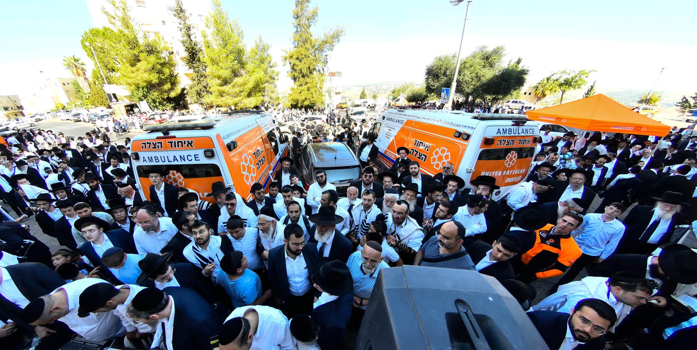 ברכת כהנים עם מאות כהנים בשטיבלך המרכזי בשכונת הר נוף