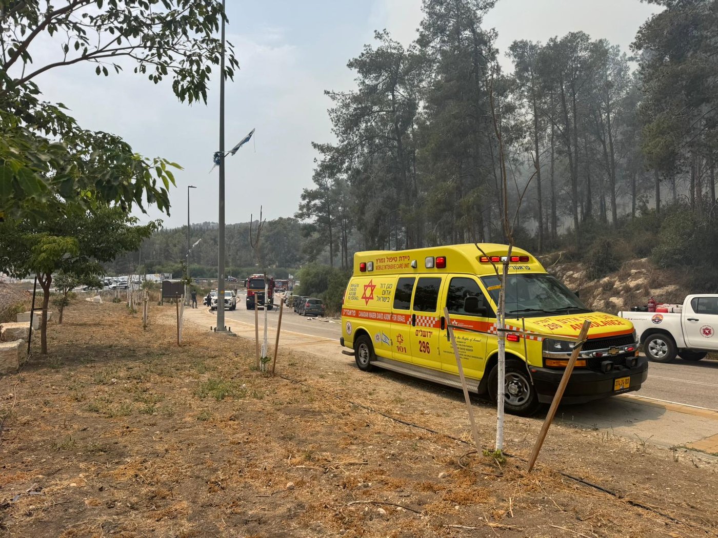 בחסות הרוחות והחום | שריפה גדולה מתפשטת ליד בית שמש