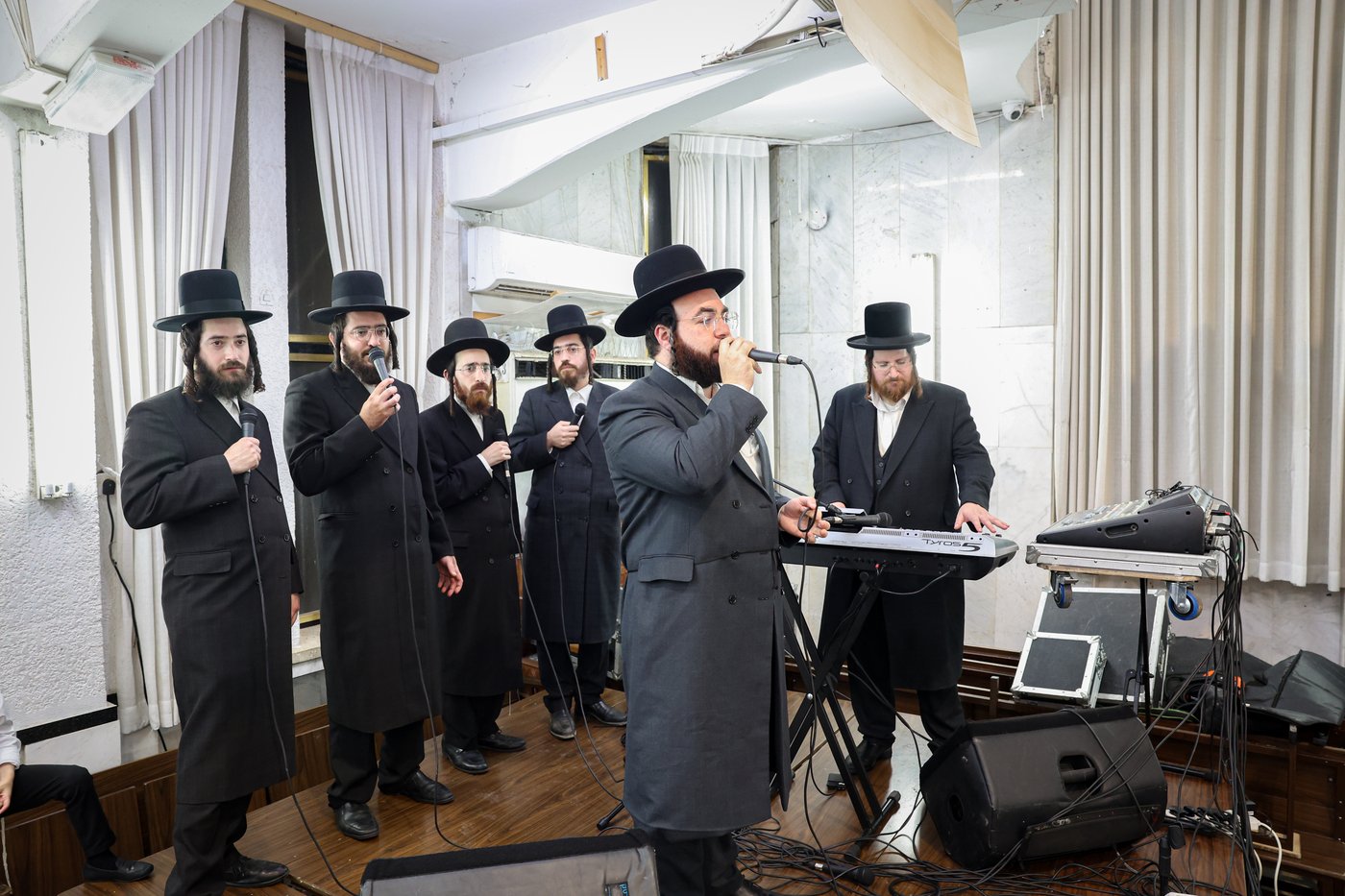 שמחת הבר מצווה לתאומים מסאטמר