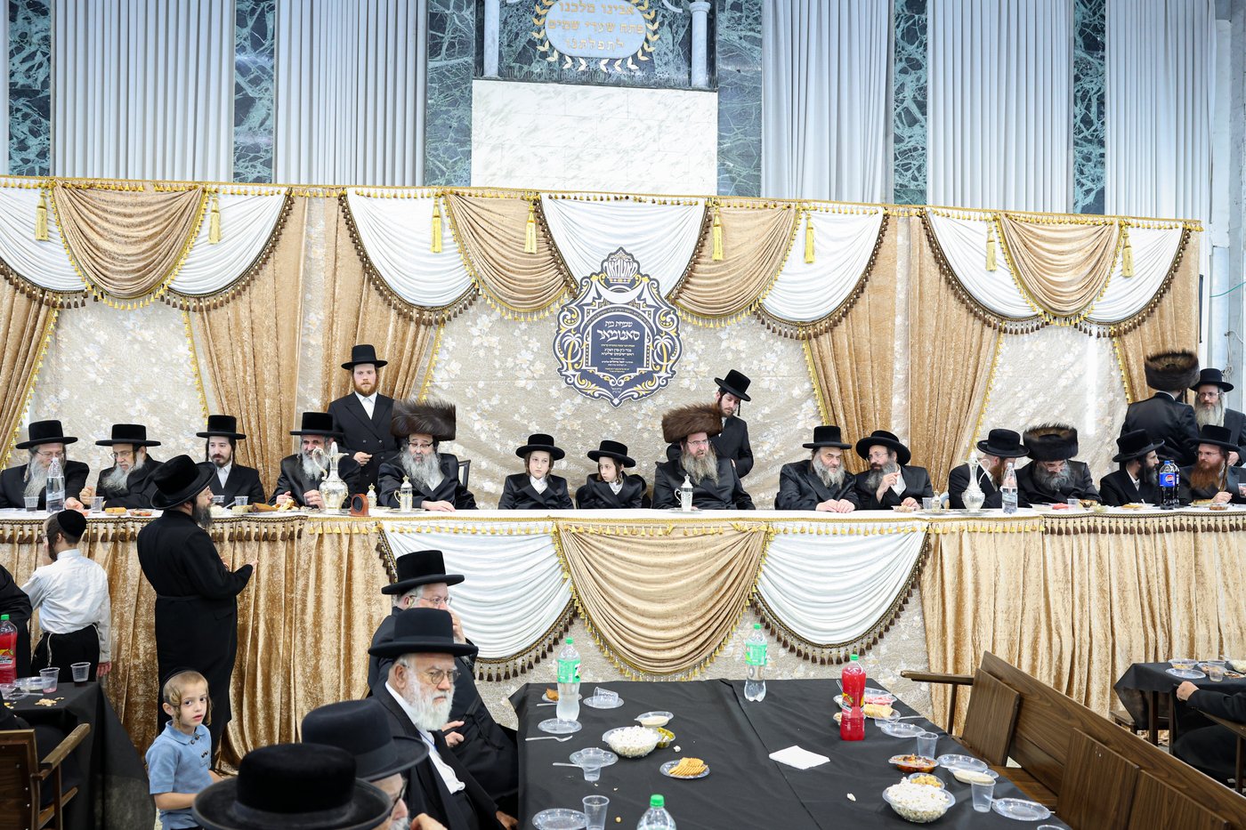 שמחת הבר מצווה לתאומים מסאטמר