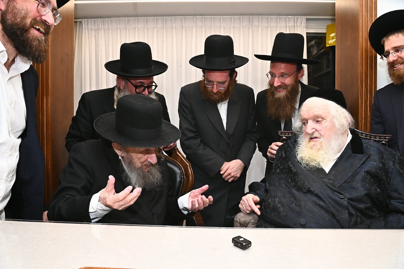 הגר"ד לנדו בביקור אצל הגר"מ שטרנבוך