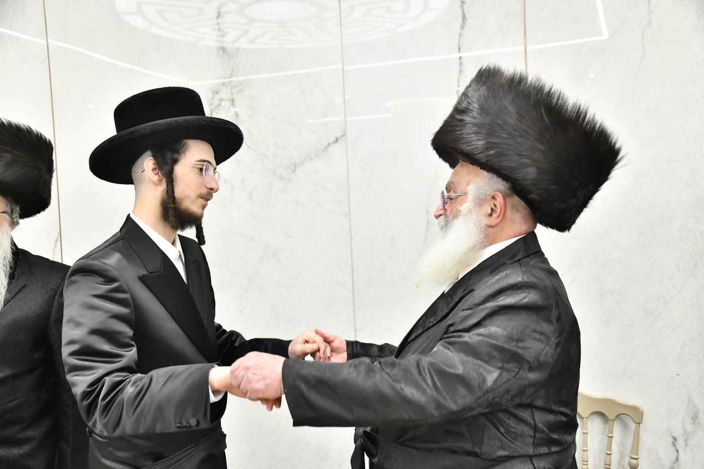 שמחת אירוסי בת גאב"ד סעקלהיד ונכדת גאב"ד עתלית