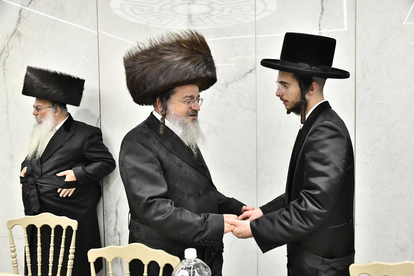 שמחת אירוסי בת גאב"ד סעקלהיד ונכדת גאב"ד עתלית