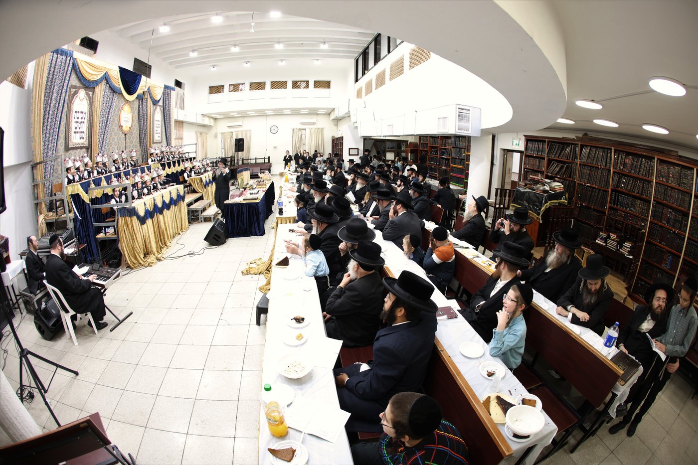 מסיבת חומש בת"ת סאטמר בירושלים