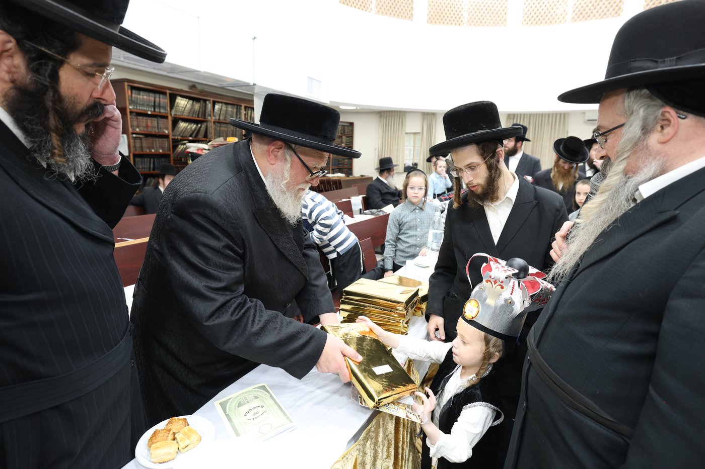 מסיבת חומש בת"ת סאטמר בירושלים