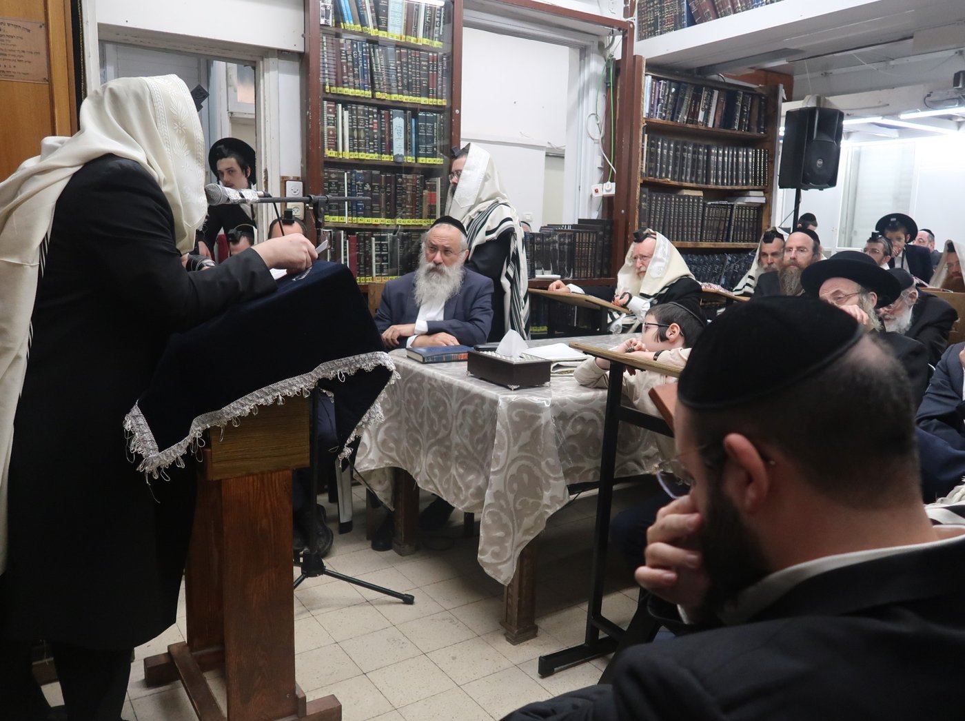 הילולת ה'קהילות יעקב' אצל רבי יצחק שאול קניבסקי 