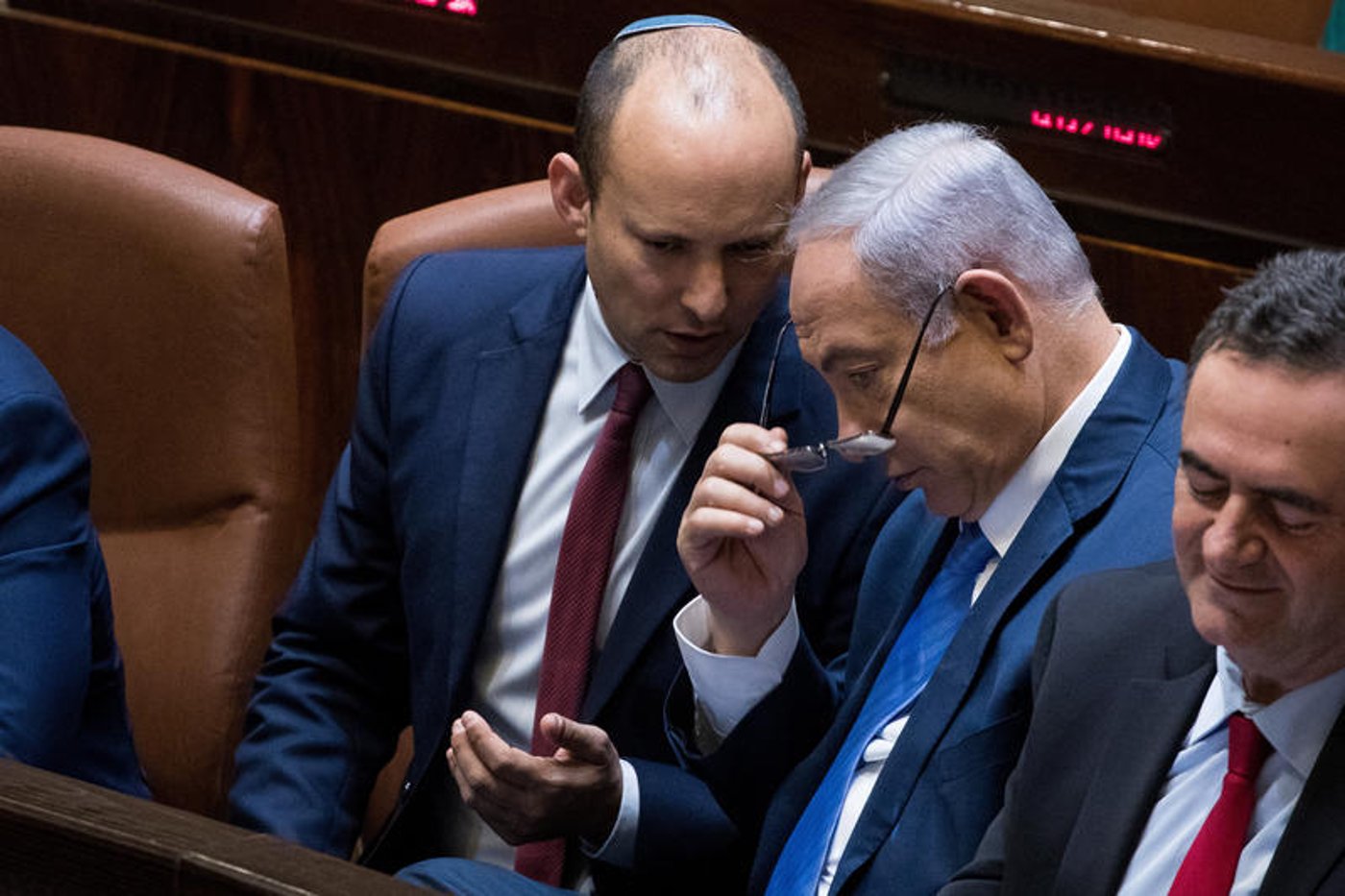 סקר: הליכוד נחלש, בנט מתחזק – וגנץ לא עובר את אחוז החסימה