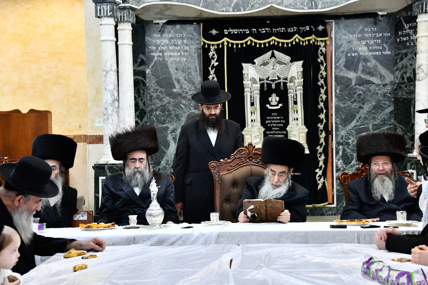 שמחת הברית לנין האדמו"ר מאלכסנדר וטשאקווא