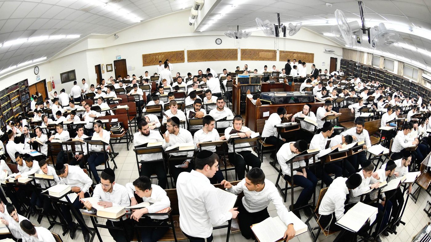 פתיחת הזמן בישיבת 'קריית מלך'