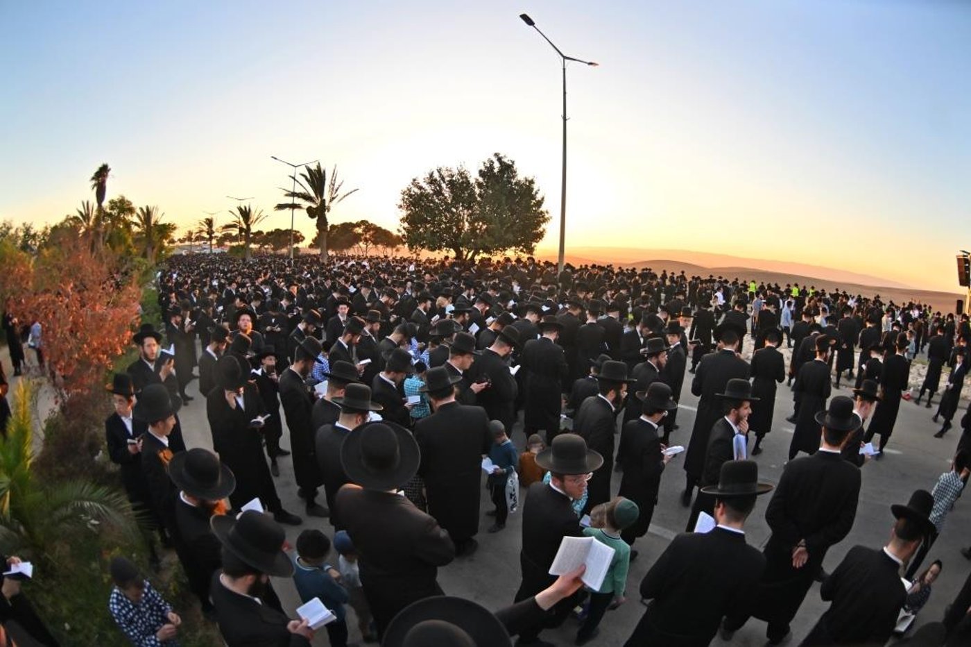 עצרת תפילה לביטול גזירת הגיוס בערד