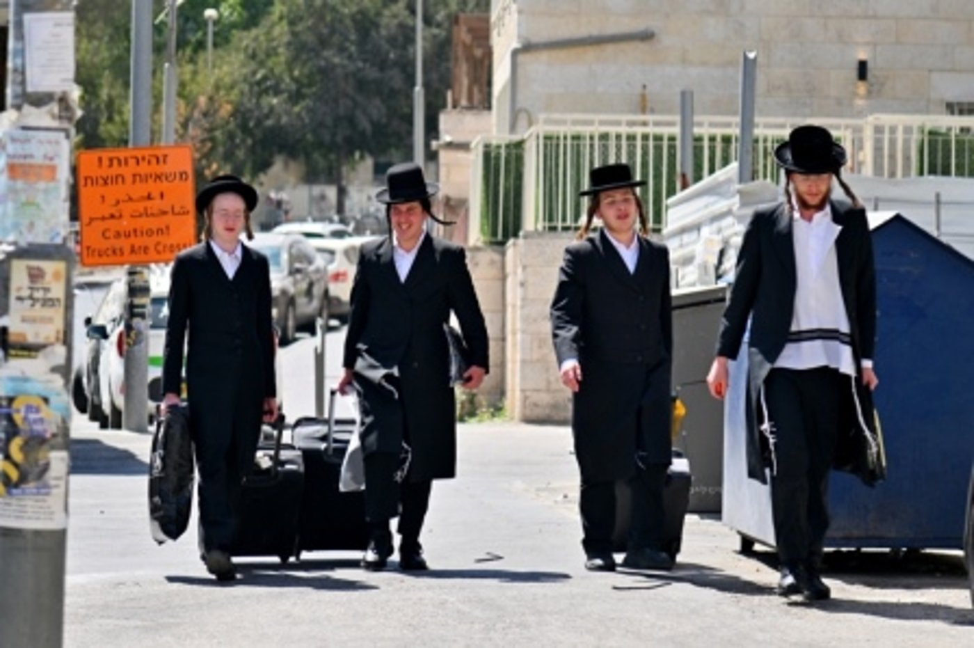פתיחת הזמן בישיבת המתמידים