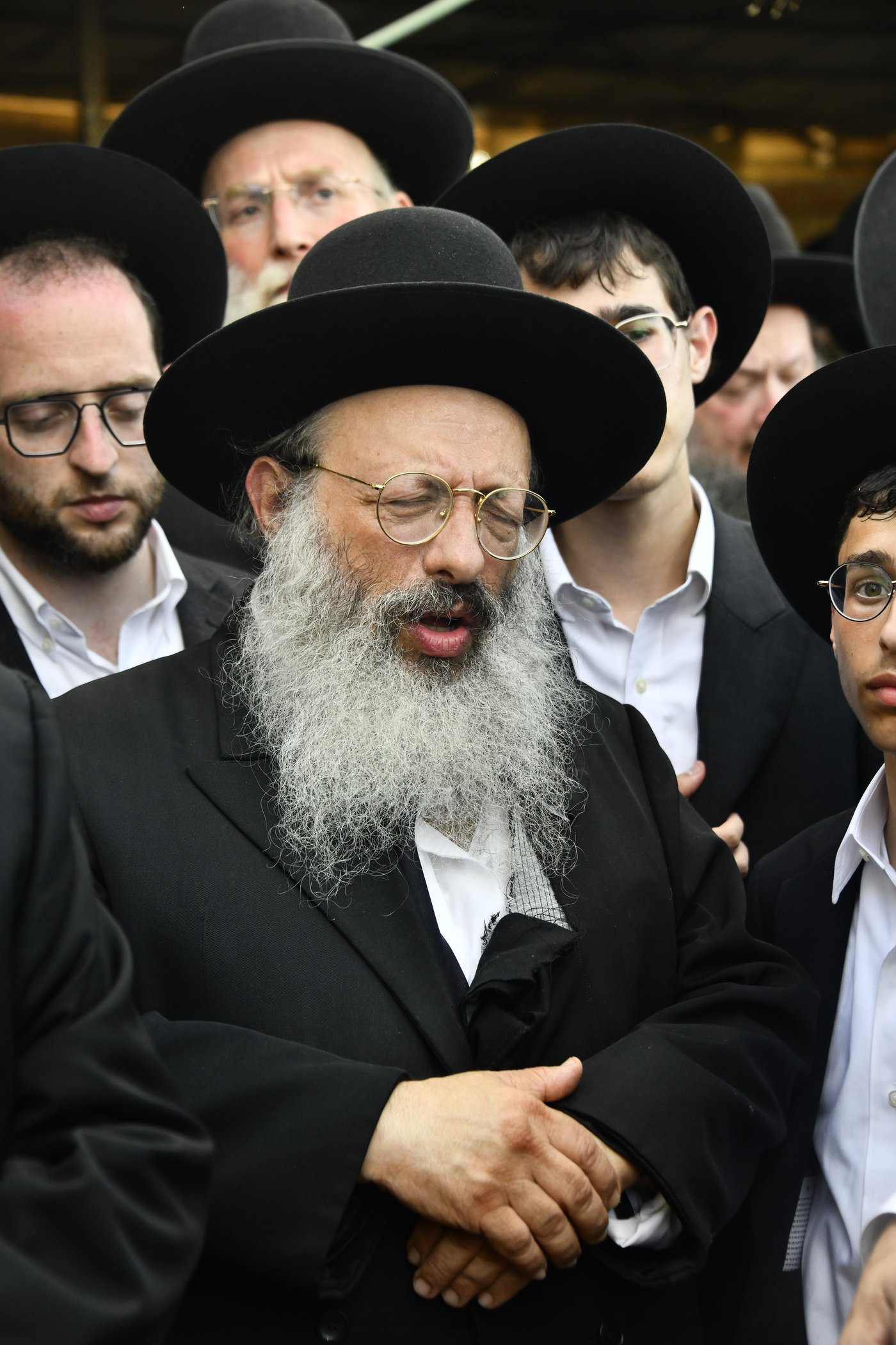 מסע הלוויית המקובל הגה"צ רבי דוד חיים שטרן זצ"ל