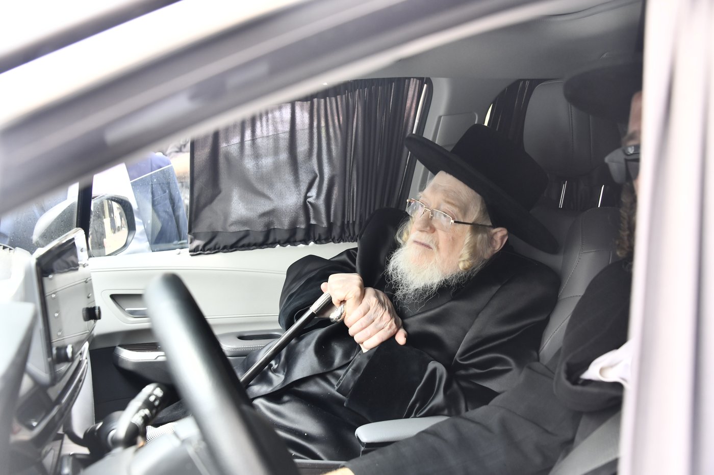 מסע הלוויית המקובל הגה"צ רבי דוד חיים שטרן זצ"ל