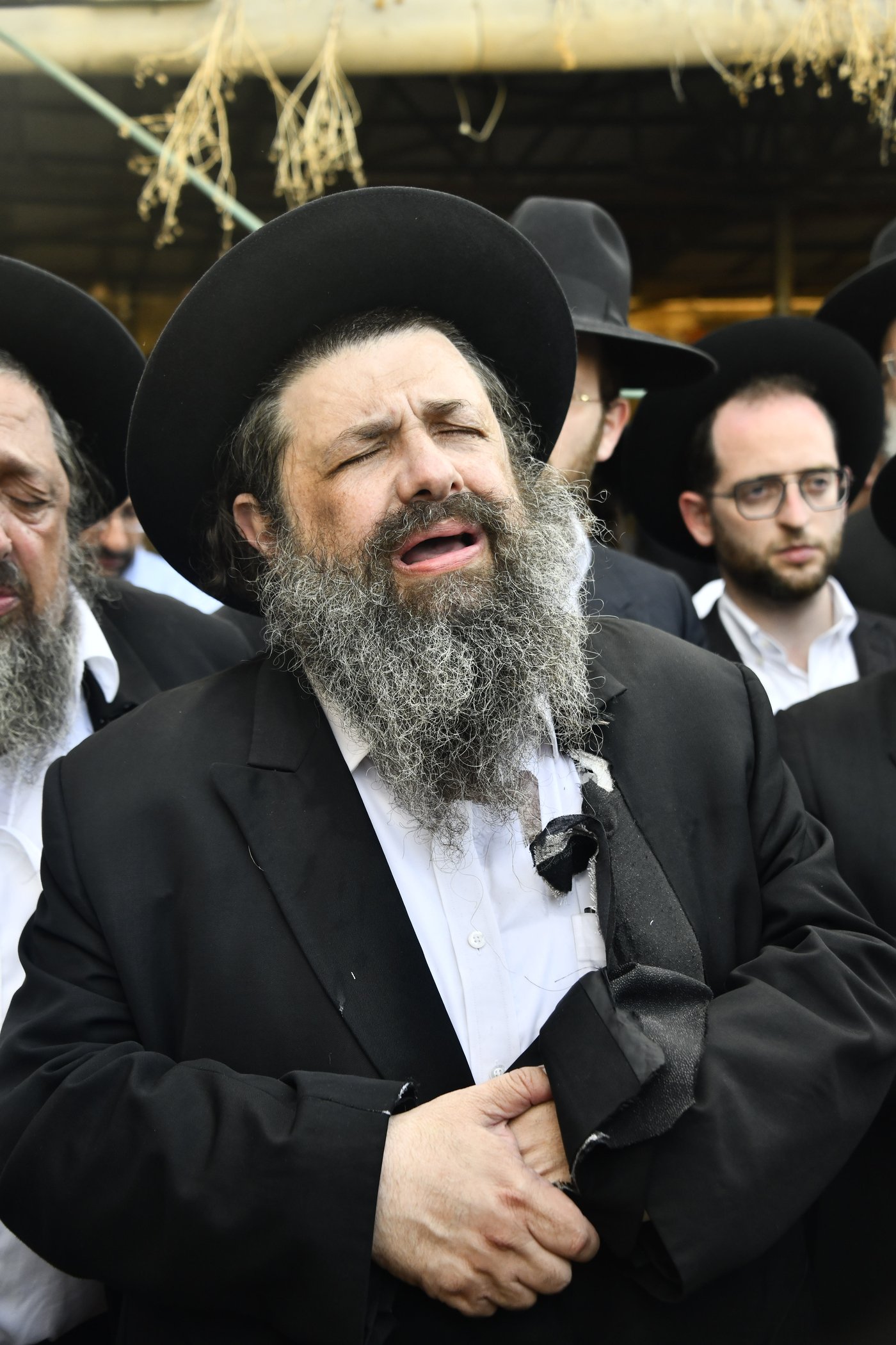 מסע הלוויית המקובל הגה"צ רבי דוד חיים שטרן זצ"ל