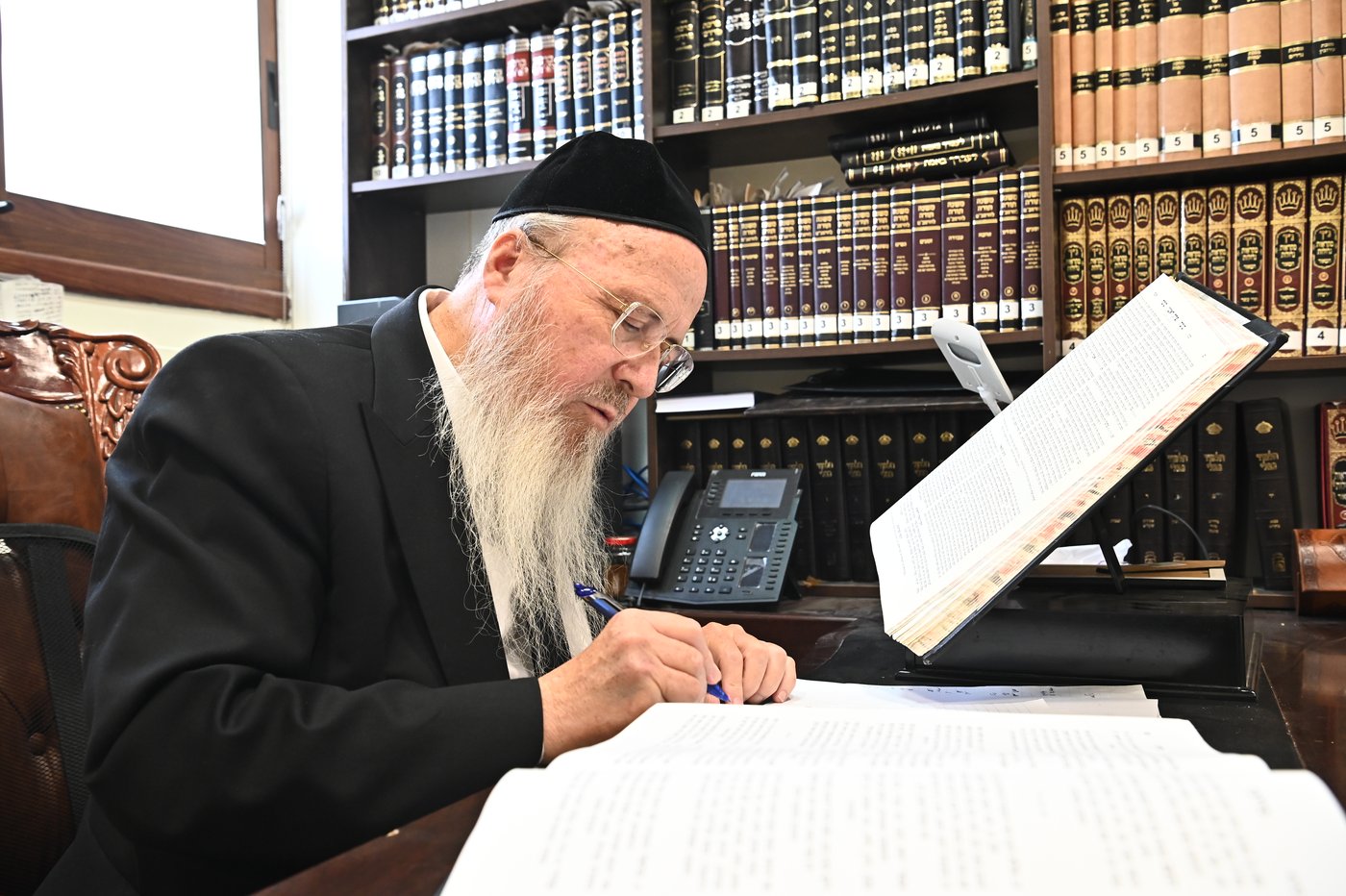 פתיחת זמן בישיבת 'עטרת ישראל'
