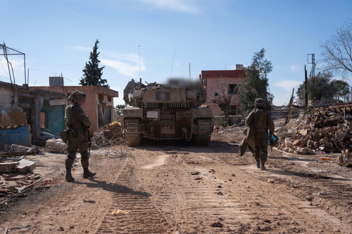 חיילי צה"ל בפעילות בלבנון | ארכיון
