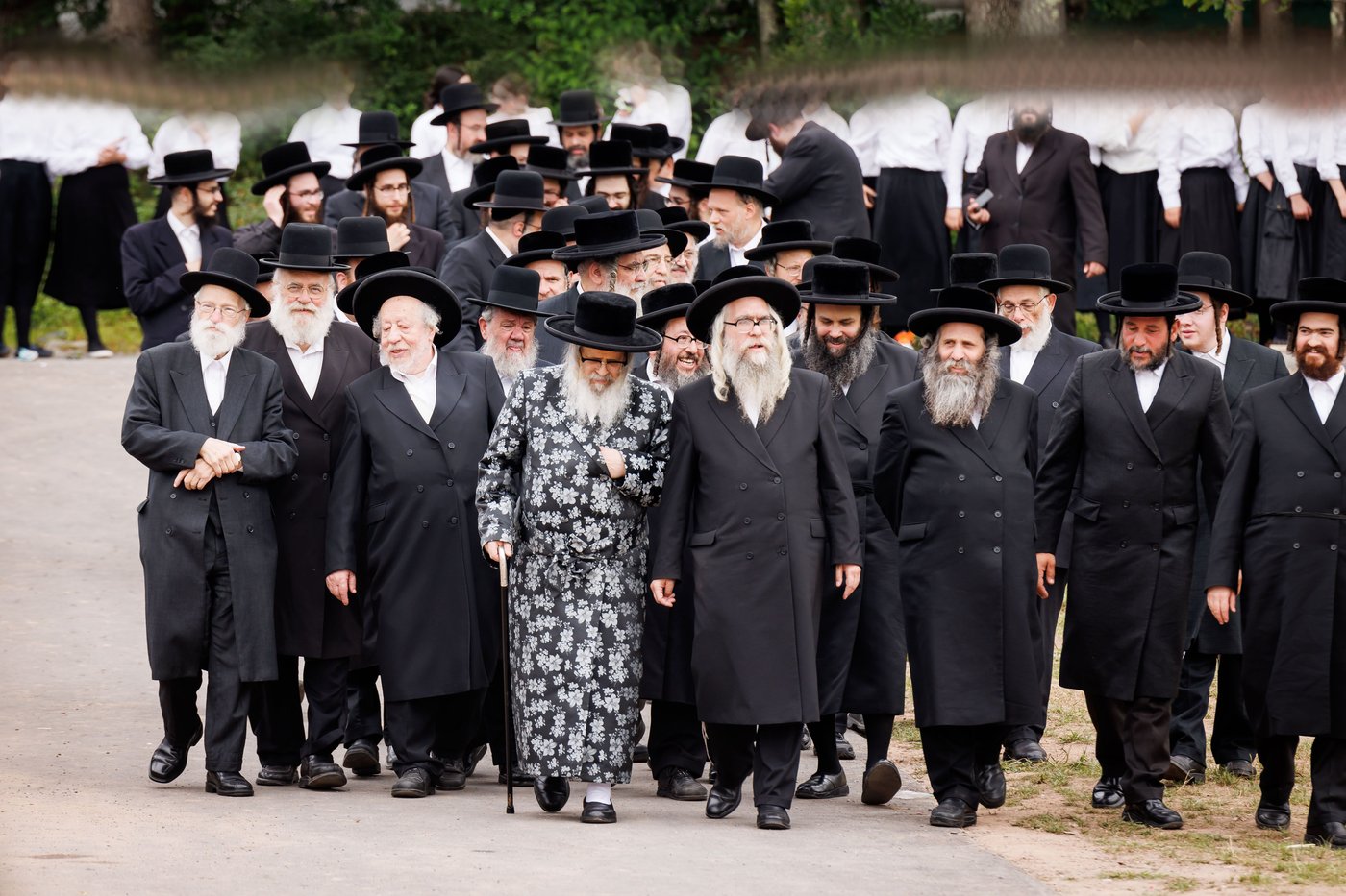 האדמו"ר מסאטמר בביקור במחנה 'רב טוב' בהרי הקאנטרי