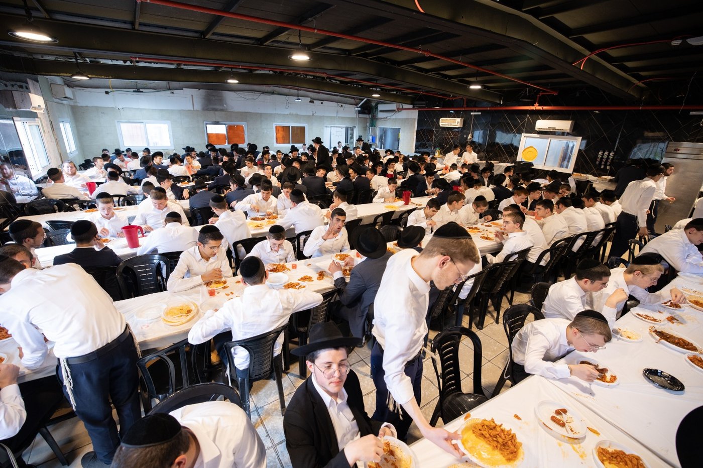פתיחת הזמן בישיבת 'מגדל עוז'