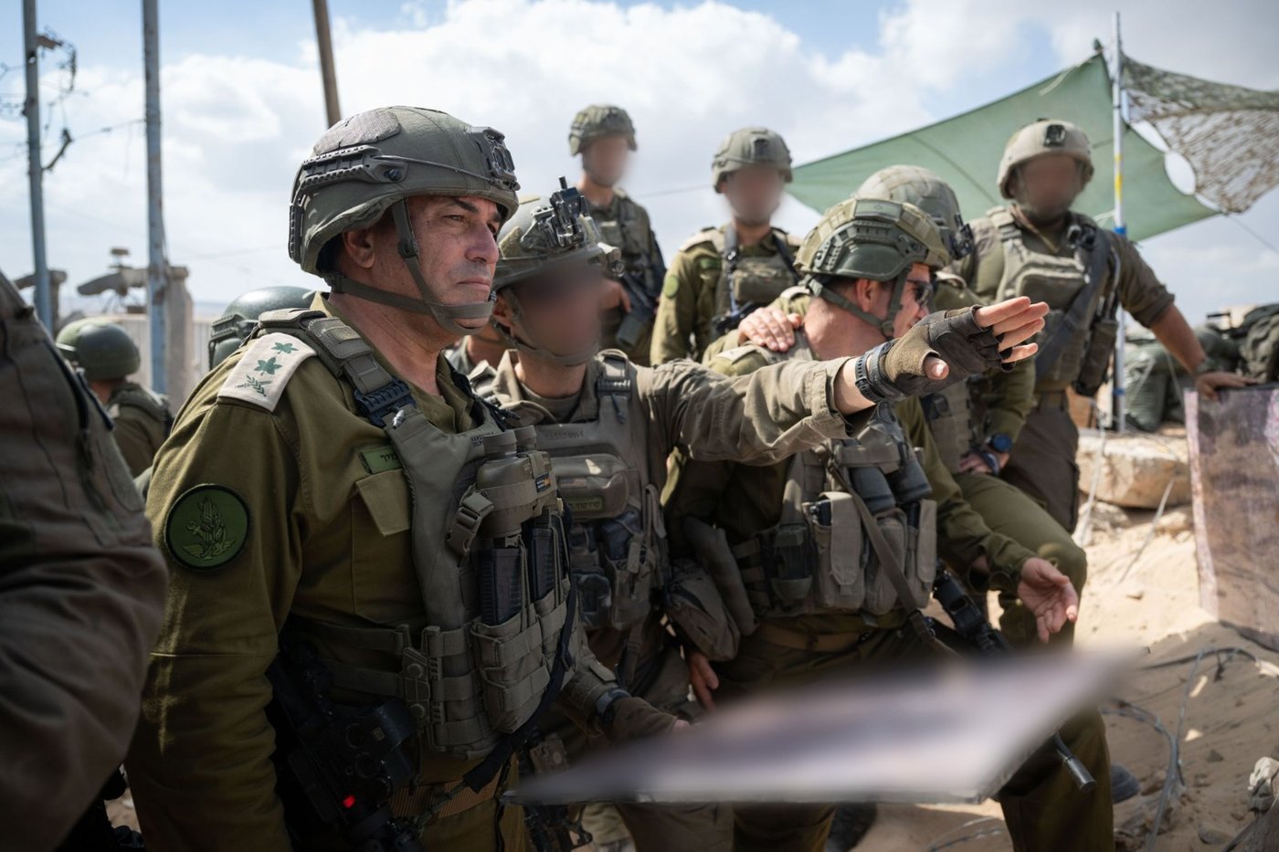 הרמטכ"ל בעזה, רגע לפני היציאה לכיבוש הרצועה
