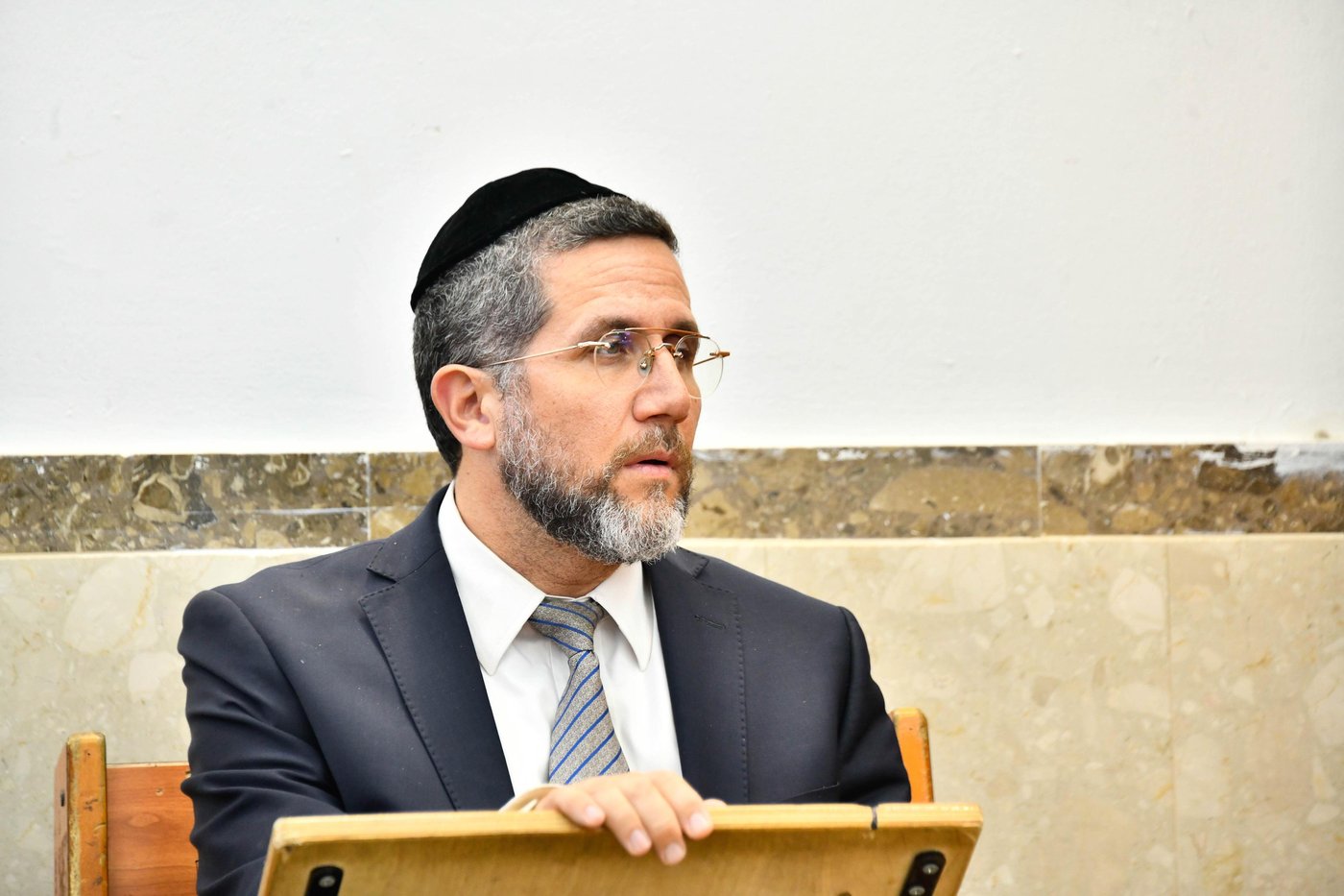 הגר"ש שטיינמן בשיחה בישיבת 'שיח יצחק'