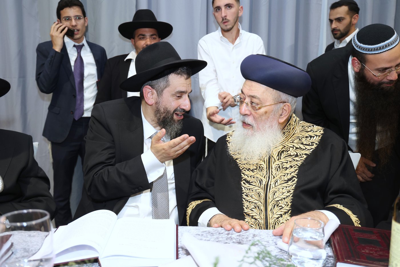 שמחת נישואי נכדתם של הראשל"צ הגרש"מ עמאר, והגרב"צ מוצפי 