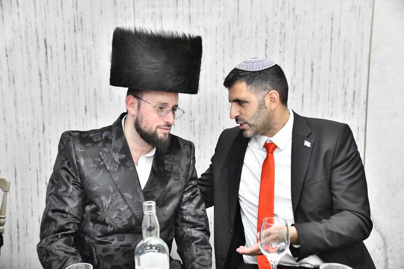 שמחת אירוסי בת איש התקשורת ישראל כהן