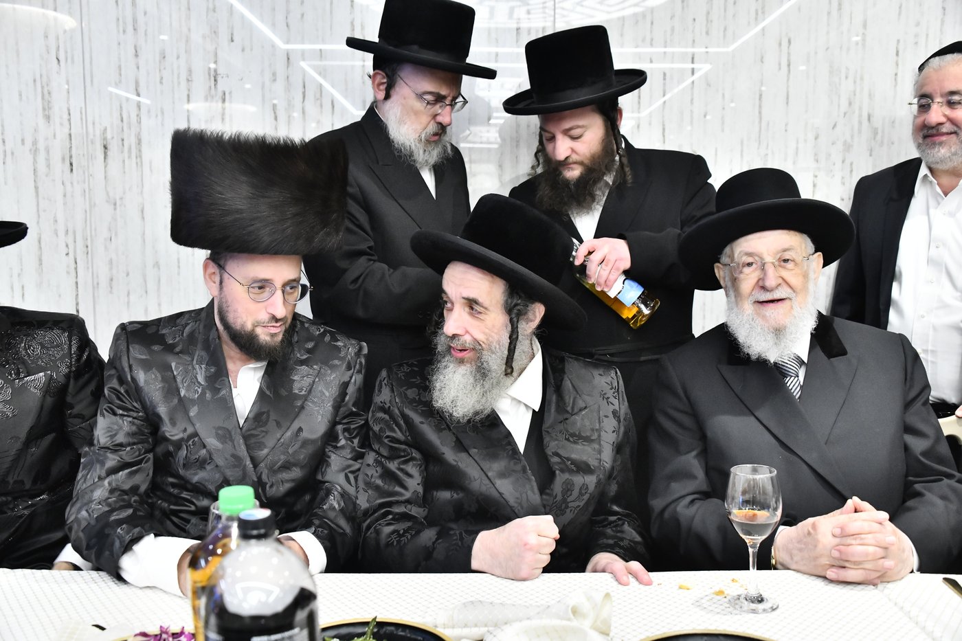 שמחת אירוסי בת איש התקשורת ישראל כהן