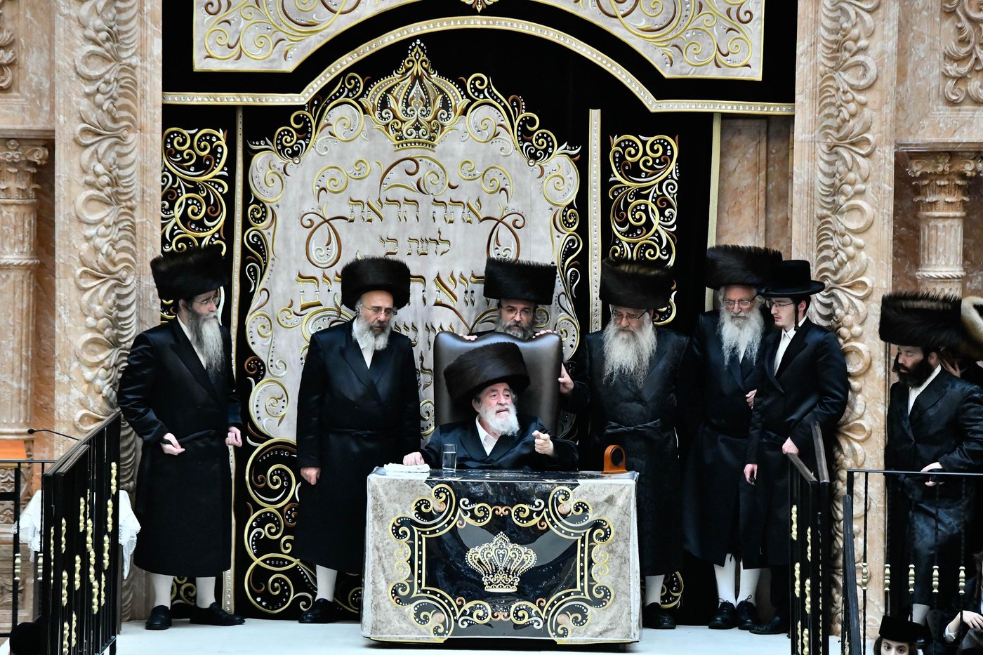 סליחות ראשונות בחצה"ק ויז'ניץ