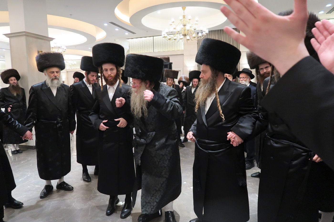 שמחת בית קוזמיר - קאמרנא ארזי הבירה - אמשינוב ארה"ב - זווהעיל 
